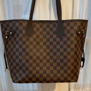 LV Neverfull Damier style tote